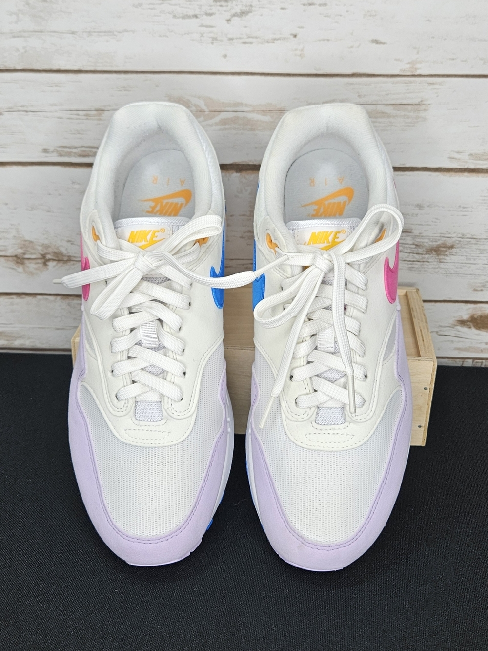 Nike Air Max '87 White Alchemy Pink Sneakers Size 10 - Picture 7 of 7
